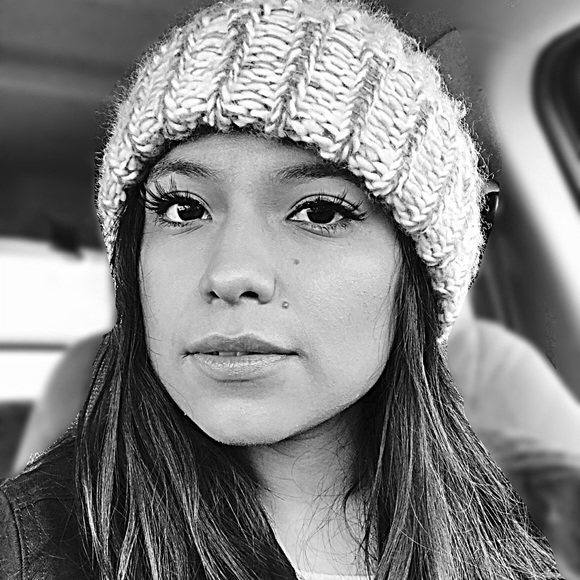 Meet your Posher, Patricia - Picture 1 of 1